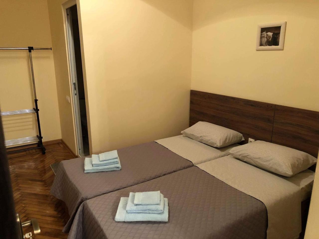 Guest House Hello Кутаиси Экстерьер фото