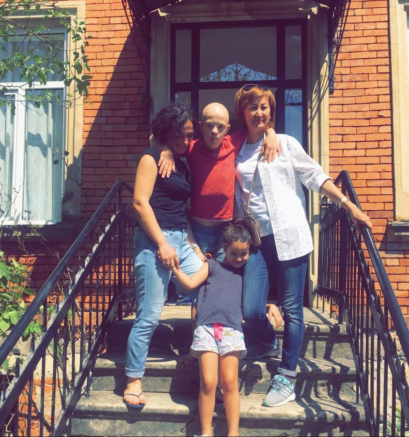 Guest House Hello Кутаиси Экстерьер фото